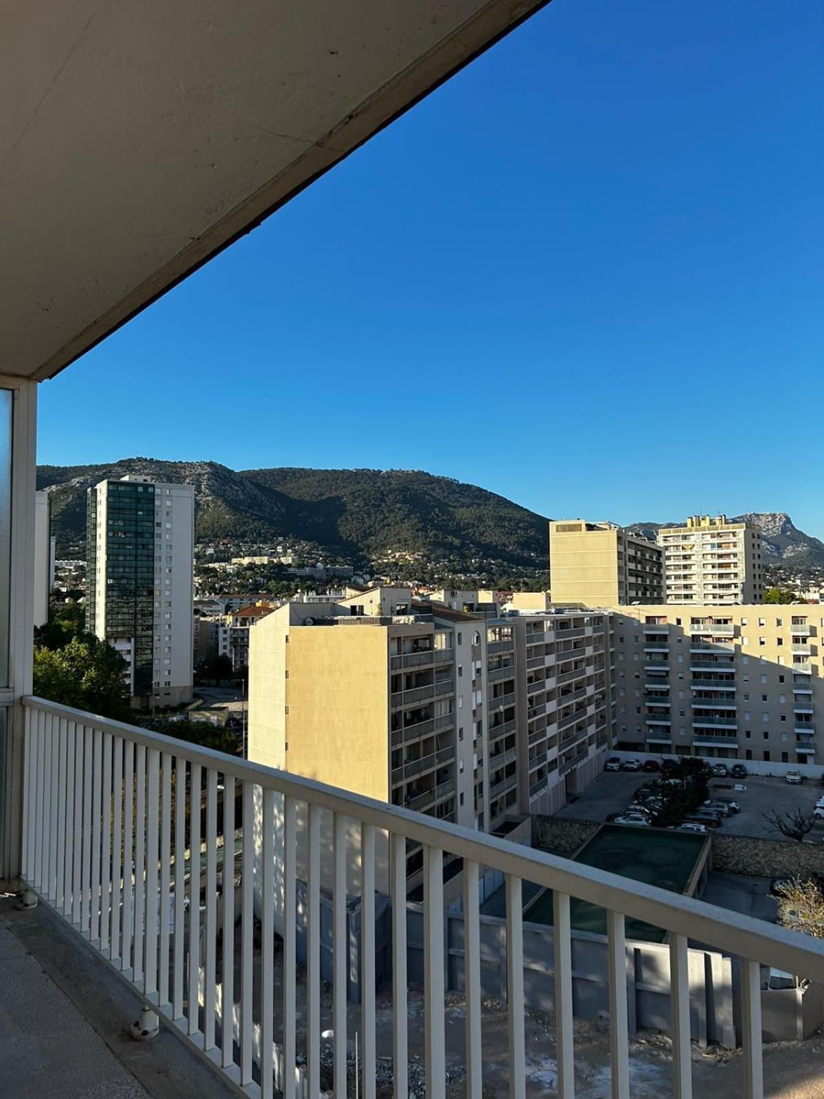 Bel Appartement Toulon Exterior photo